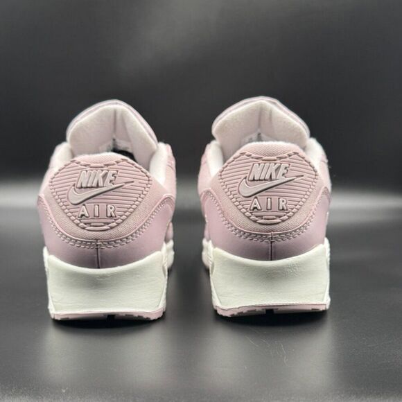 Nike Wmns Air Max 90 'Plum Fog Camo' - Picture 5 of 12
